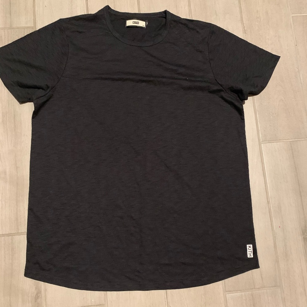 Kith t shirt size 2x